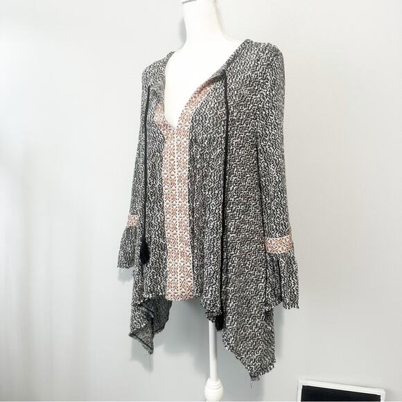 Anamá Anthroplogie Black and White patterned Knit Sweater blouse oversized large - Picture 6 of 10